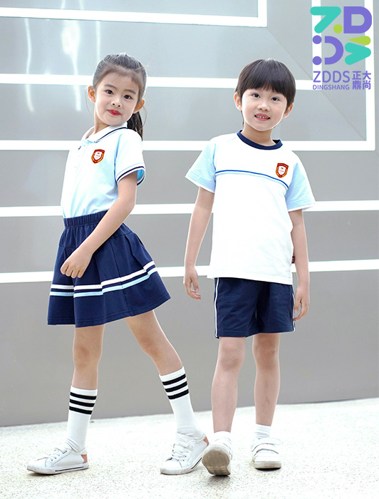 夏季運(yùn)動服